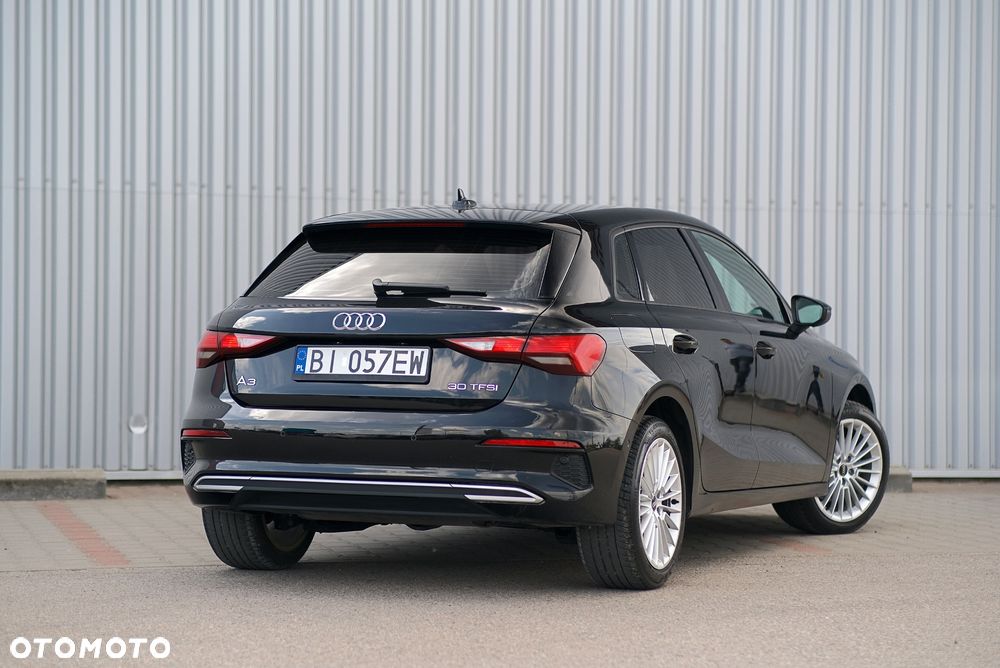 Audi A3 Sportback - 8