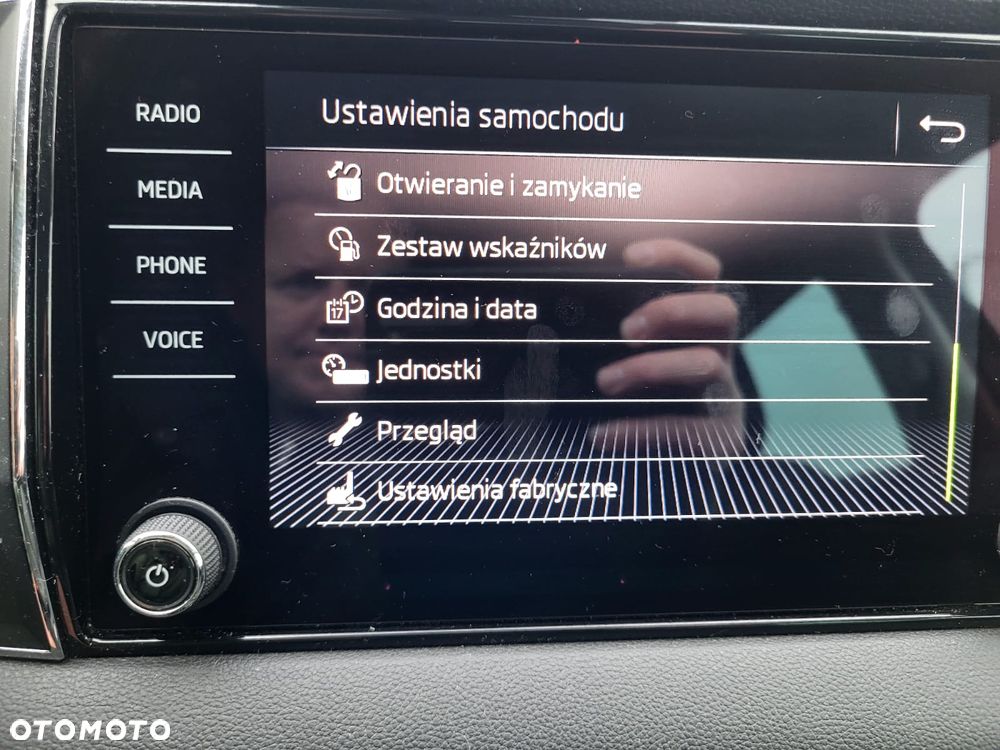 Skoda Karoq 2.0 TDI SCR 4x4 DSG Style - 38