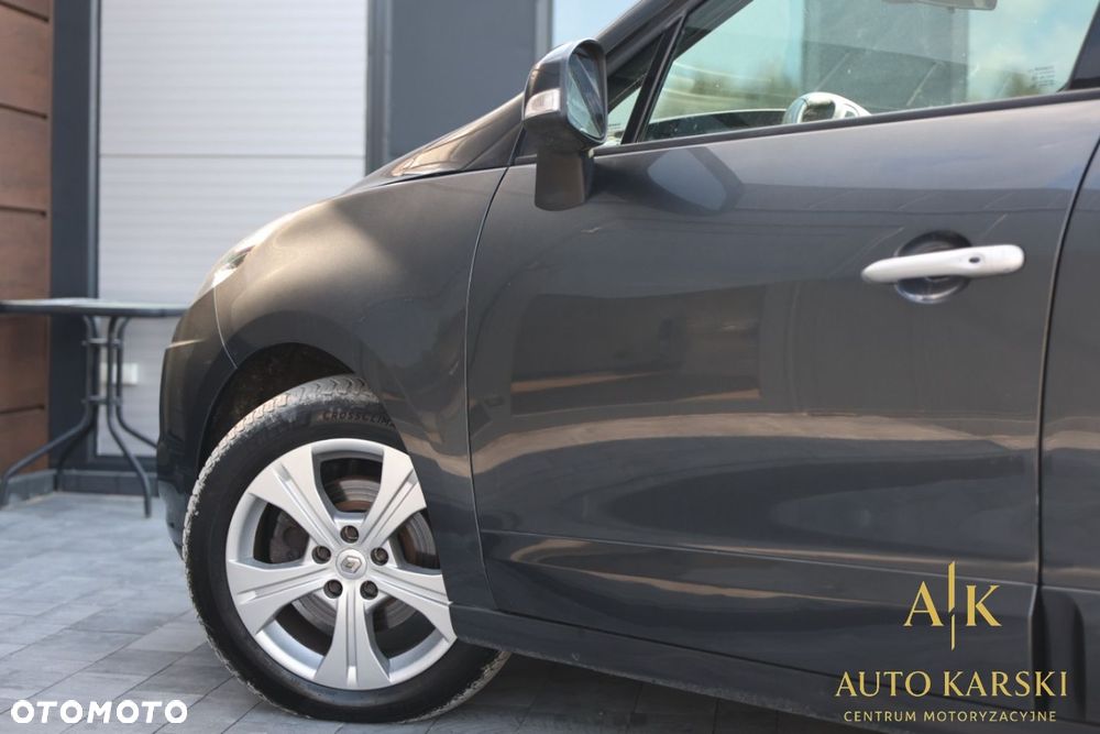 Renault Scenic - 16
