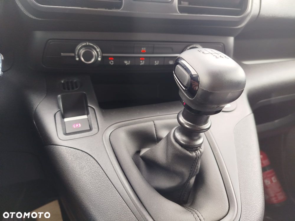 Toyota PROACE CITY - 15