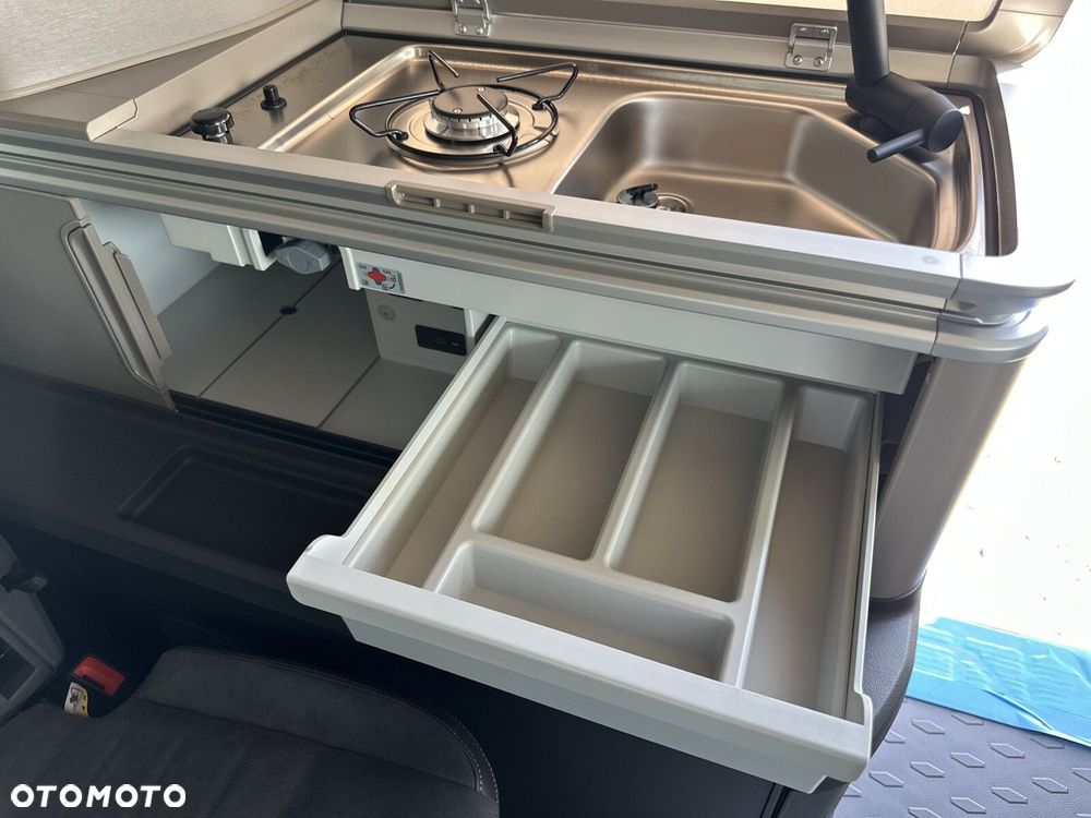 Volkswagen California - 32