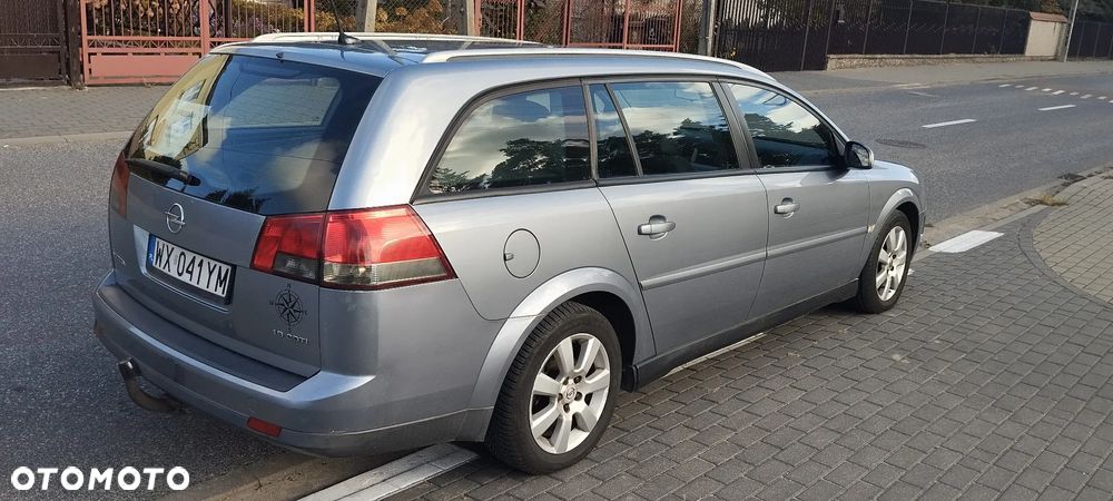 Opel Vectra 1.9 CDTI - 11