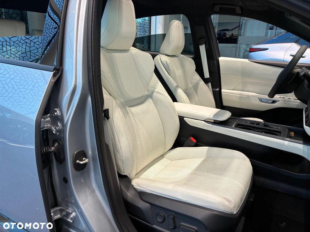 Lexus ES 500e Prestige AWD - 13