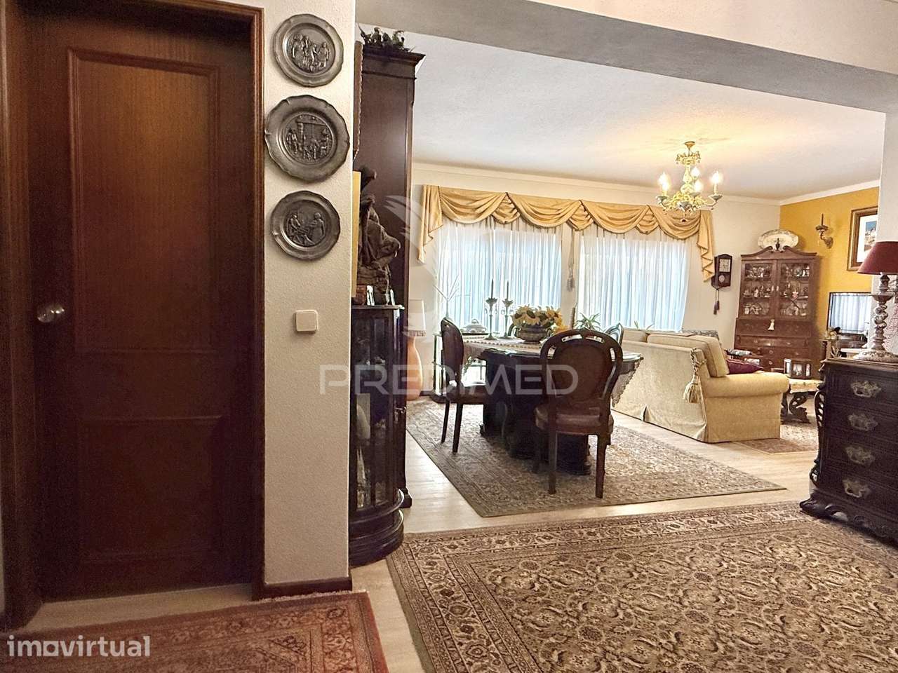 Apartamento T3 com Garagem e Excelentes Varandas em Fátima - Grande imagem: 3/25