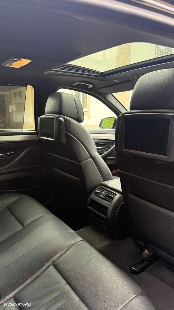 BMW 525 d Auto - 11