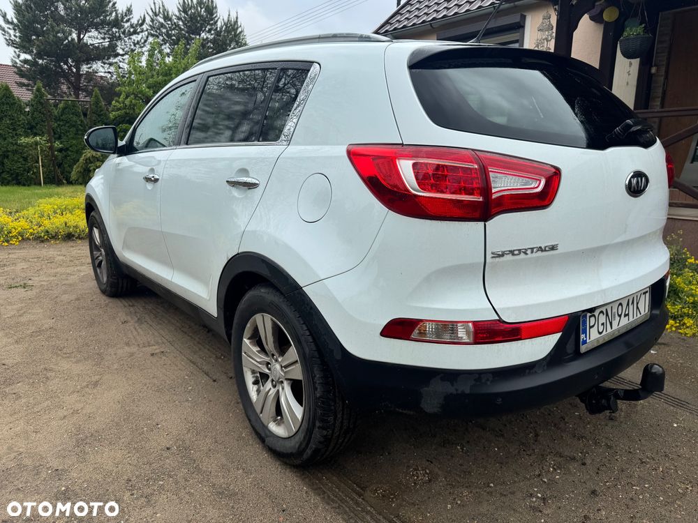 Kia Sportage 1.7 CRDI 2WD Attract - 3