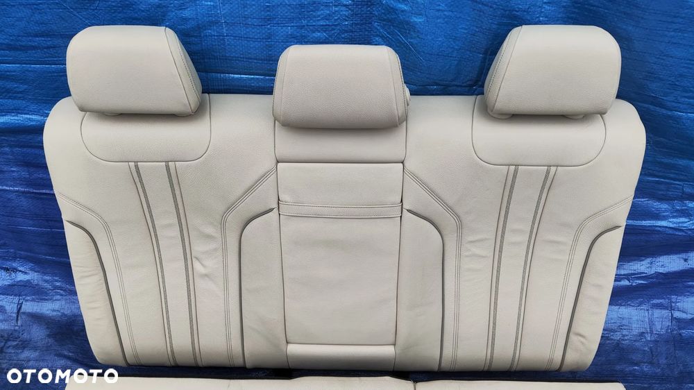 KANAPA SIEDZISKO OPARCIE ZAGŁÓWKI TYŁ SKÓRA BEŻOWA KREMOWA BMW G30 M-PAKIET SPORT - 6