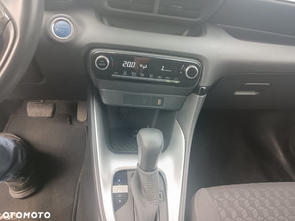 Toyota Yaris Hybrid 1.5 Comfort - 14