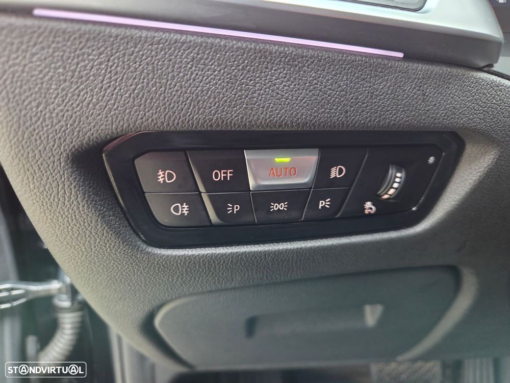 BMW 320 d Touring Line Sport Auto - 17