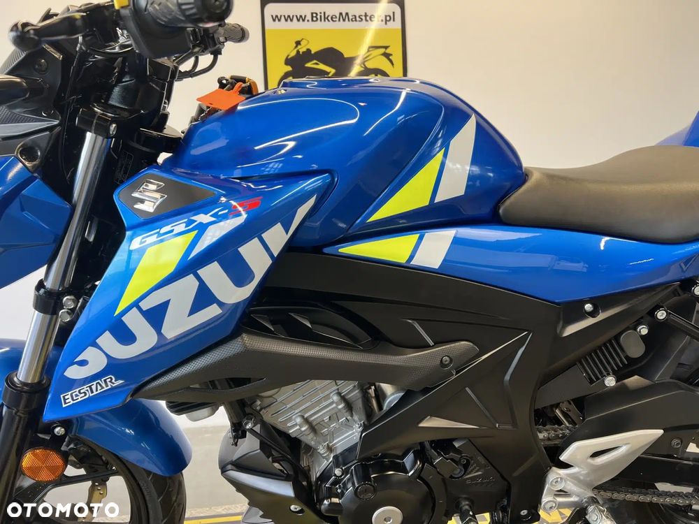 Suzuki GSX - 10
