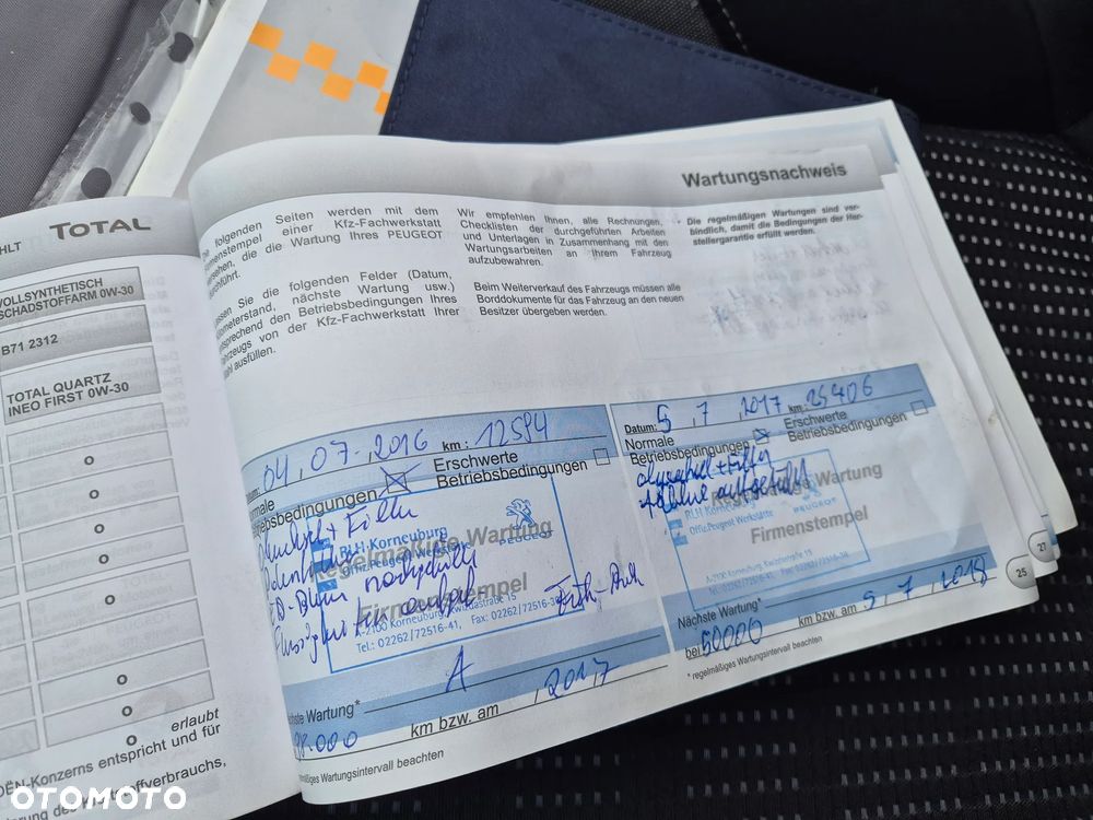 Peugeot 2008 1.6 BlueHDi Allure S&S - 20