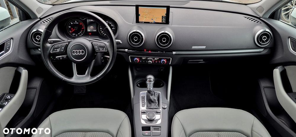 Audi A3 Sportback 2.0 TDI (clean diesel) S tronic S line Sportpaket - 13