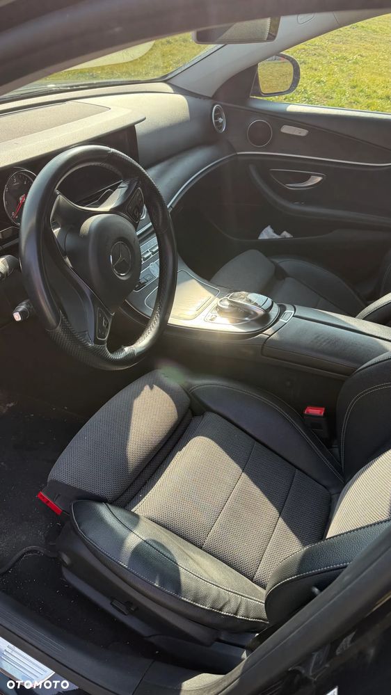 Mercedes-Benz Klasa E ver-220-d-4--matic-9g--tronic - 5