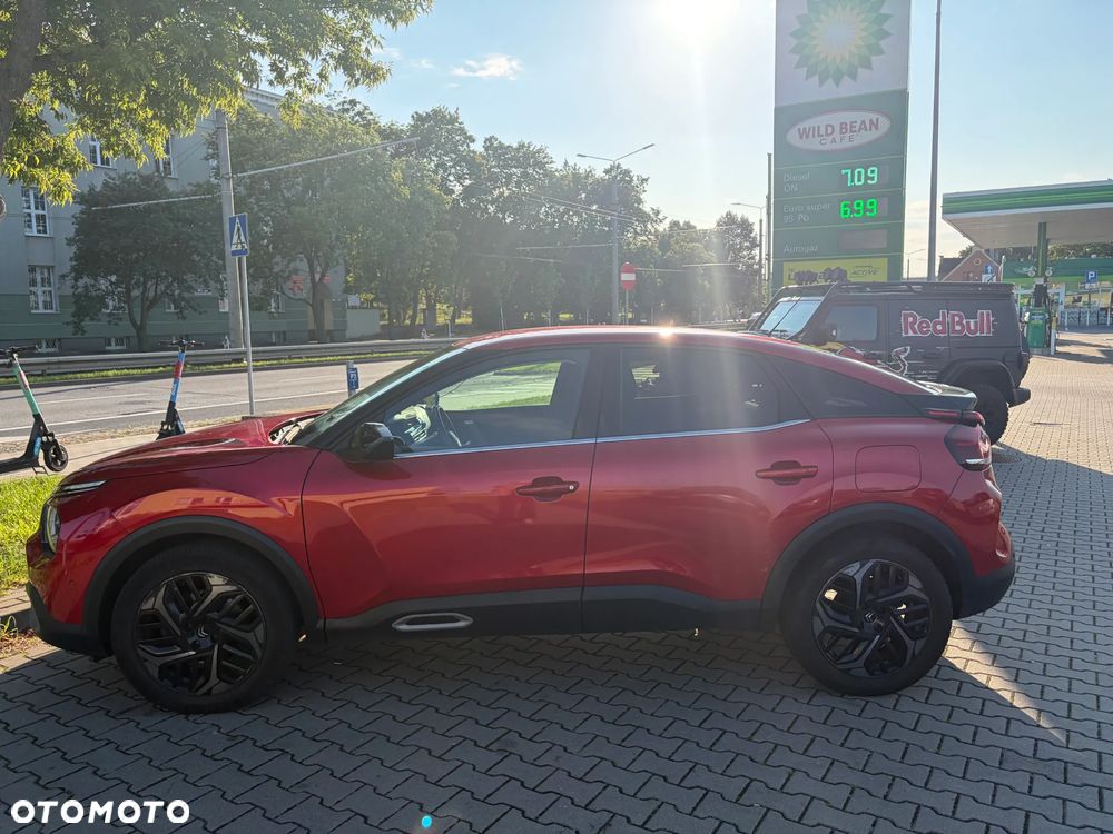 Citroën C4 PureTech 155 Stop&Start EAT8 SHINE - 4