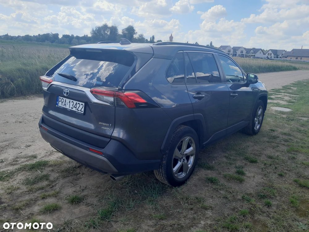 Toyota RAV4 - 3