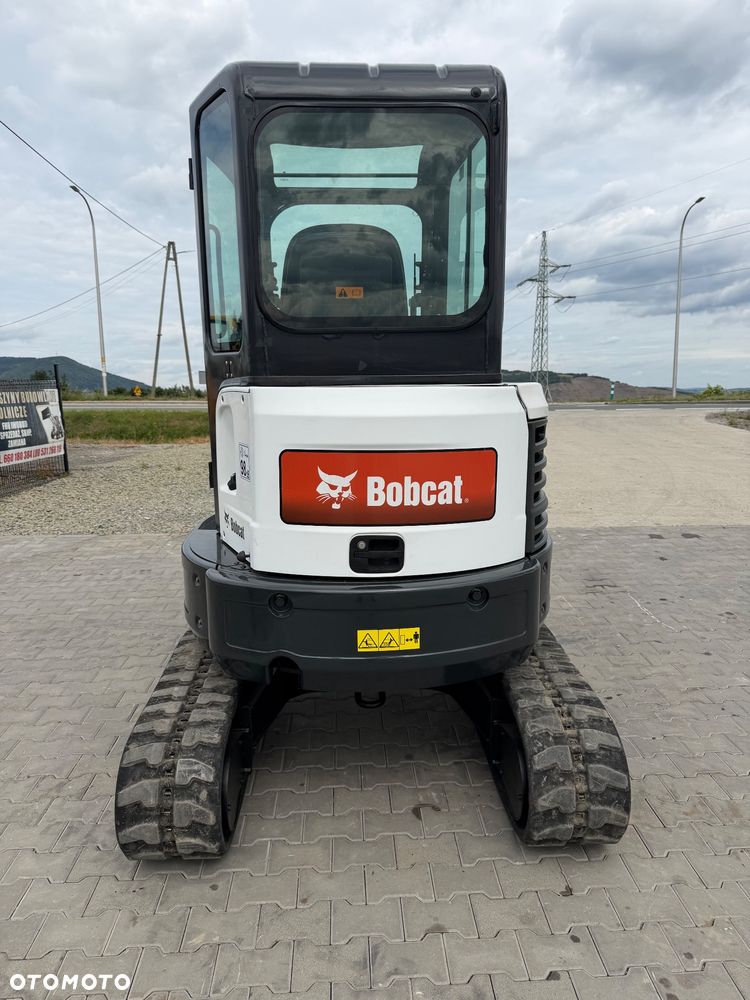 Bobcat E26 - 7