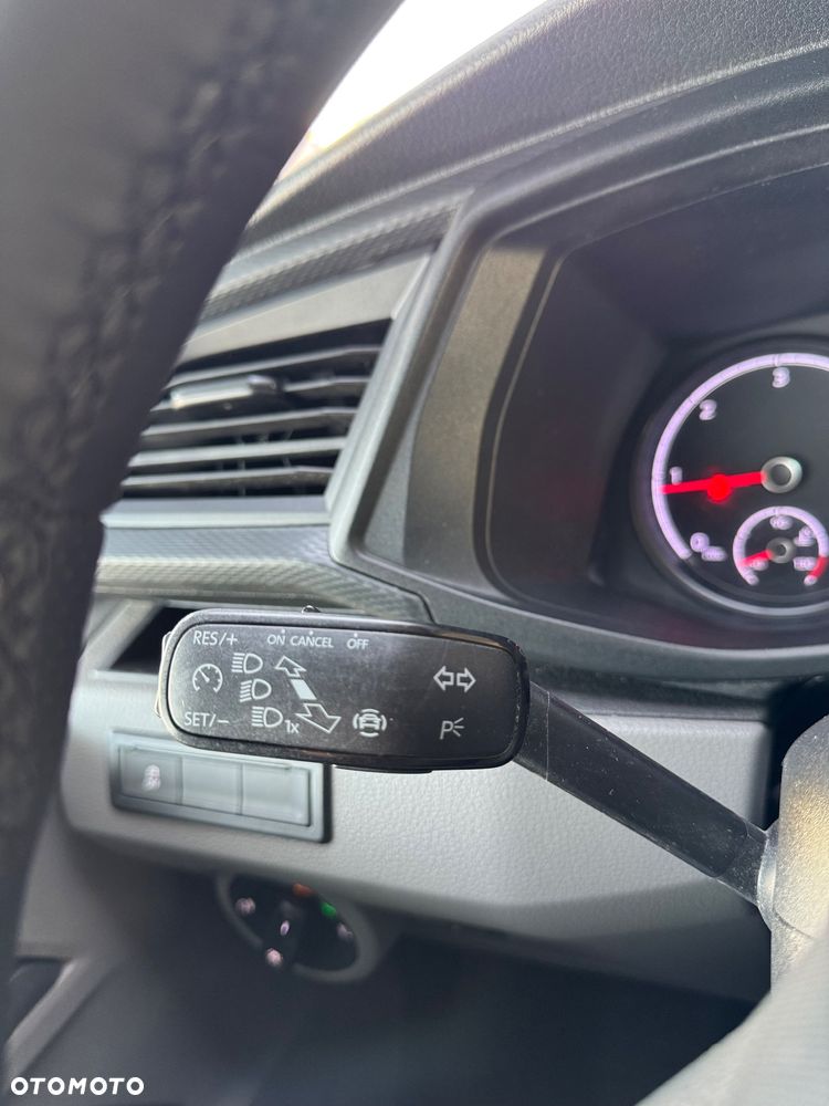 Volkswagen Transporter - 25