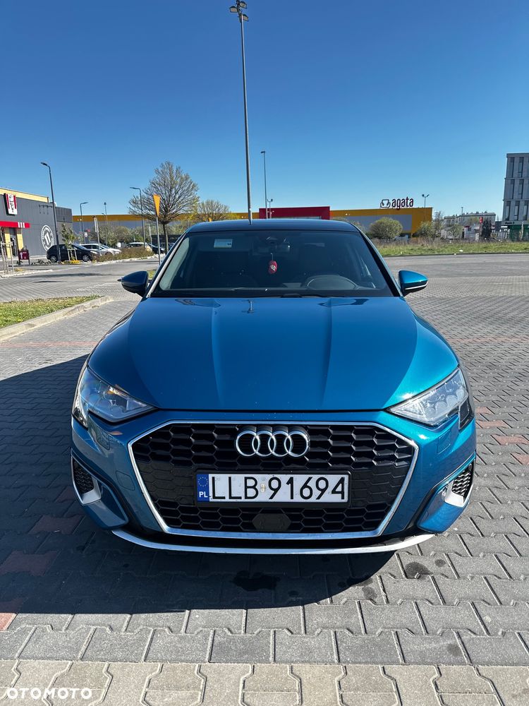 Audi A3 Limousine 40 TFSI quattro S tronic S line - 2