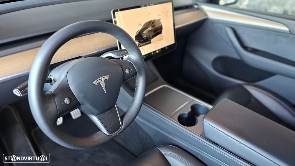 Tesla Model Y Performance Dual Motor AWD - 58