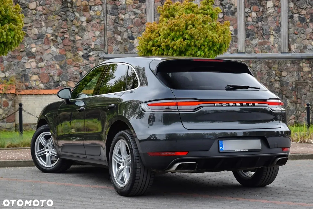 Porsche Macan Standard - 4