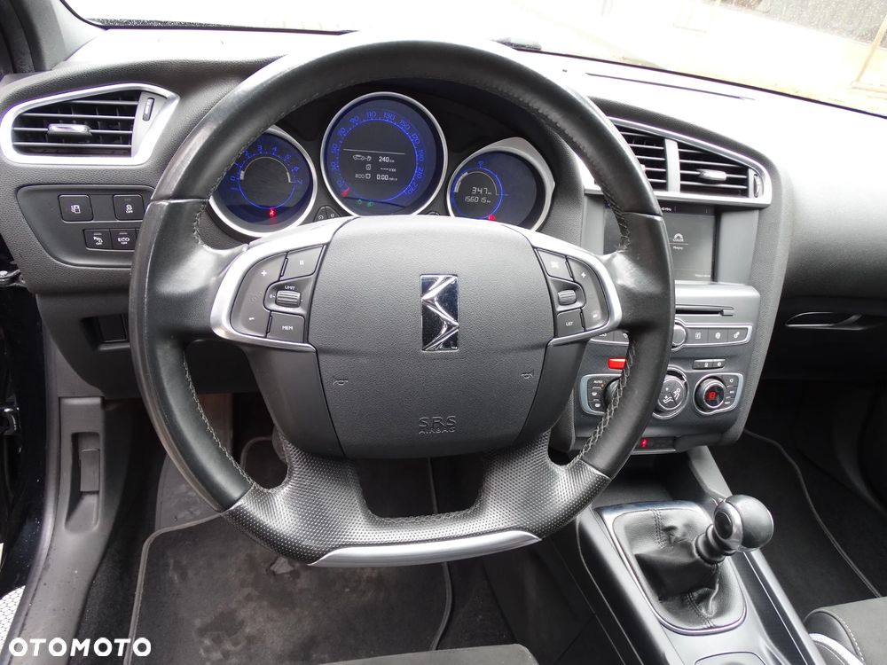 Citroën DS4 PureTech 130 Stop&Start SoChic - 37