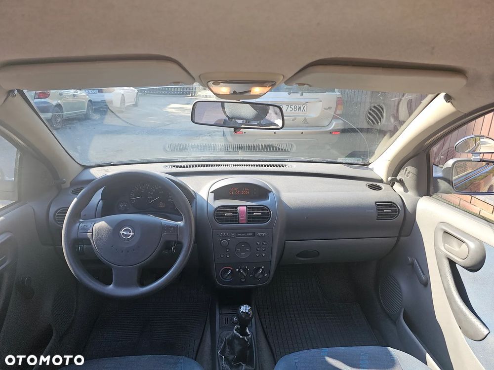 Opel Corsa 1.2 16V Comfort - 5