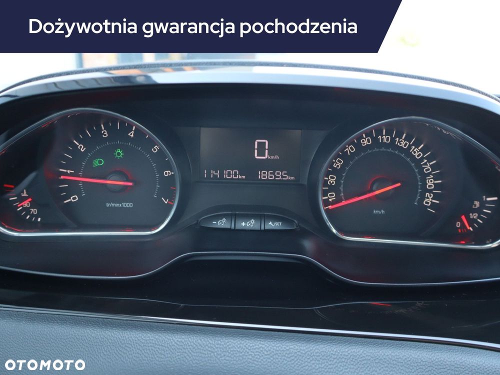 Peugeot 208 - 13