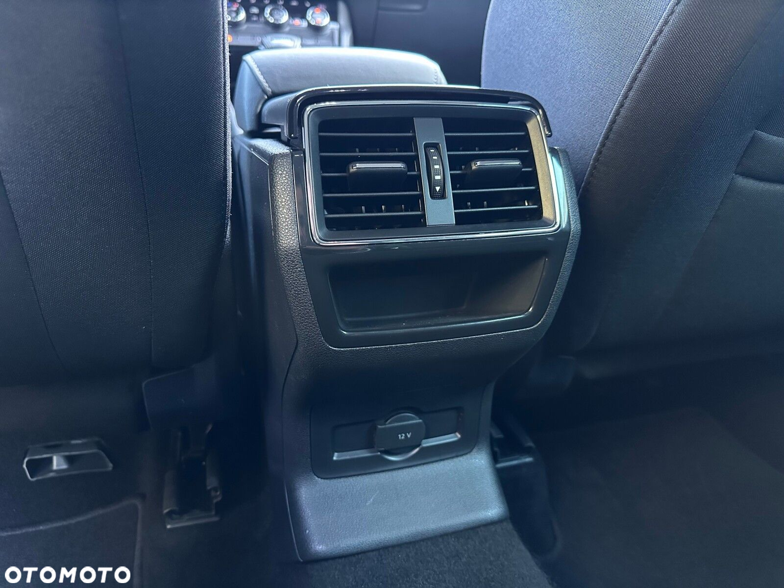 Skoda Karoq 1.5 TSI ACT Style DSG - 11