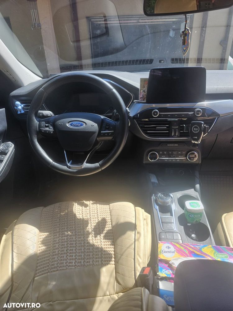 FORD Kuga 2021 — imagine 16