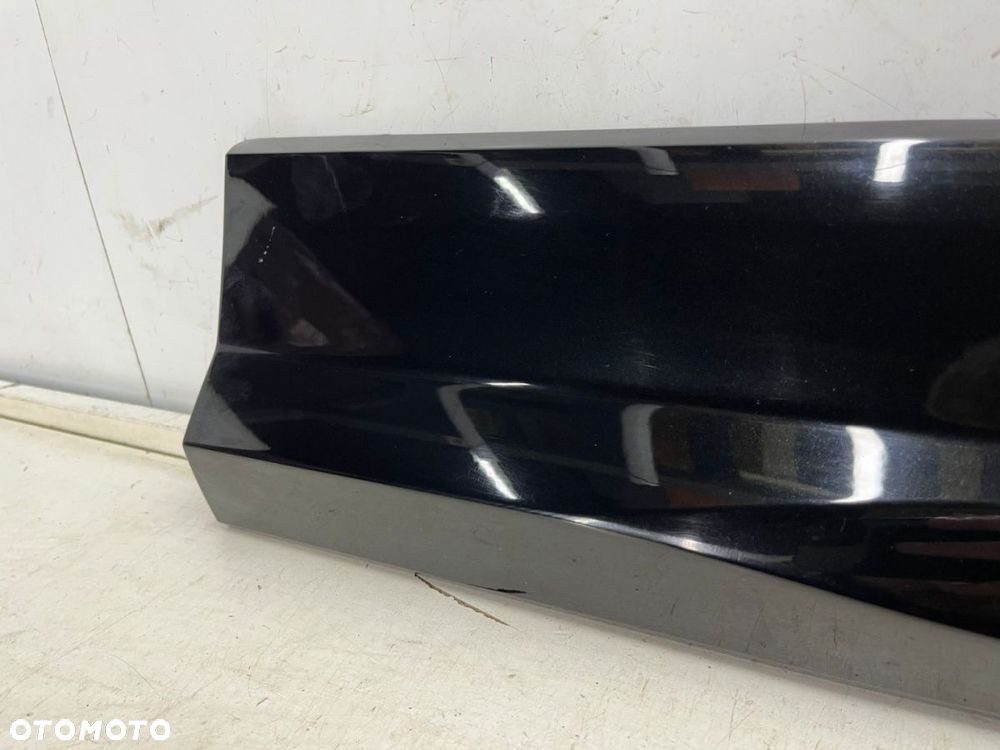 Listwa Audi Q2 GA 2016r.- PRAWA tylna dolna nakładka drzwi prawy tył 81a853970b - 5