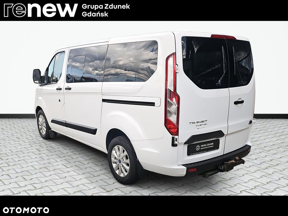 Ford Transit Custom - 8