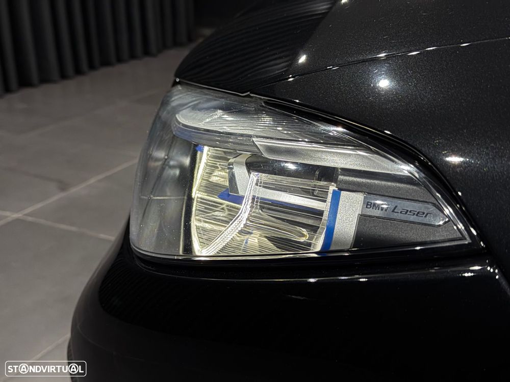 BMW M8 Competition Gran Coupe - 11