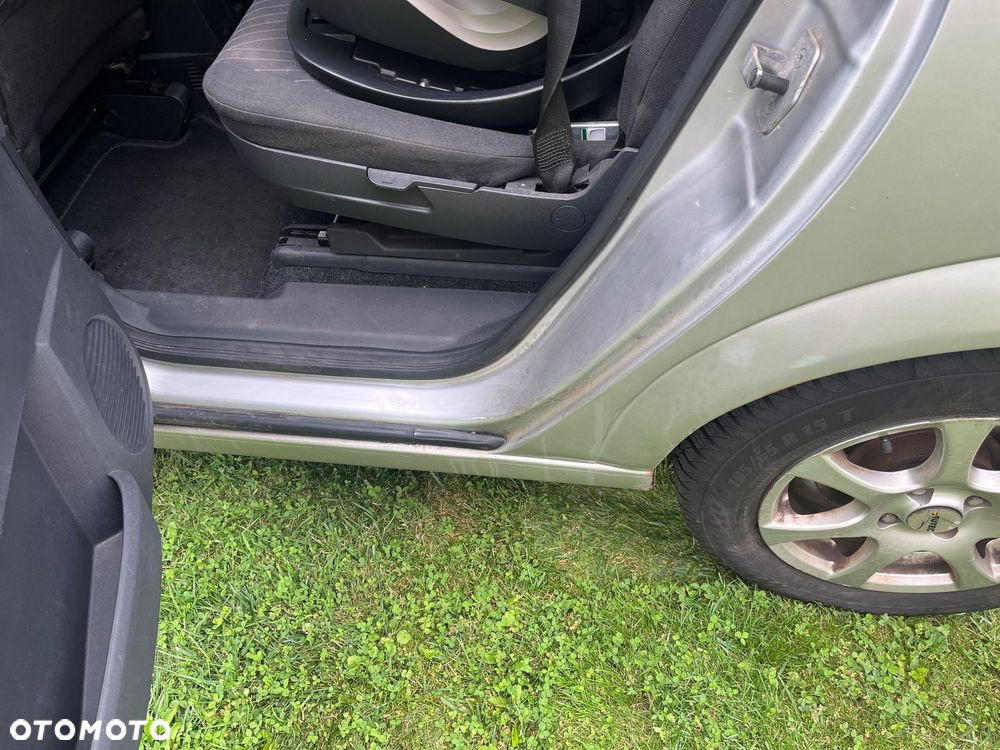 Opel Meriva 1.6 Enjoy - 18