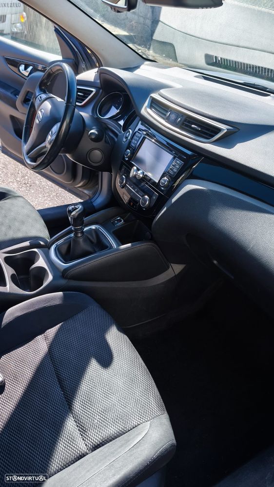 Nissan Qashqai 1.5 dCi N-Connecta - 14