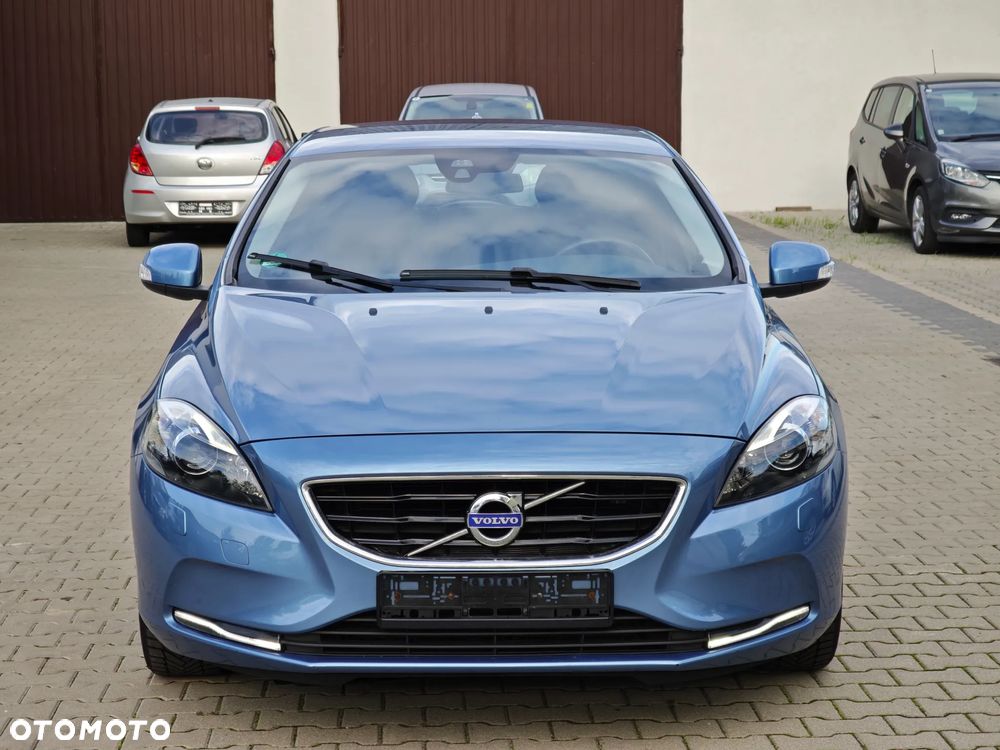 Volvo V40 D2 Linje You - 2