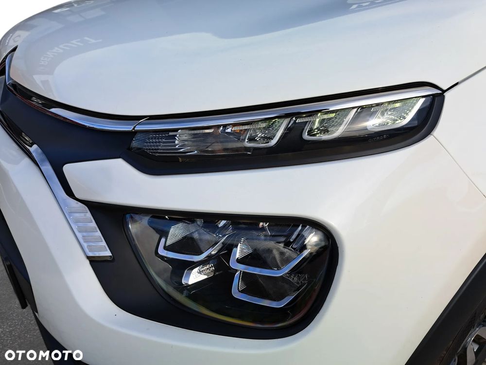 Citroën C3 1.2 PureTech Shine - 10