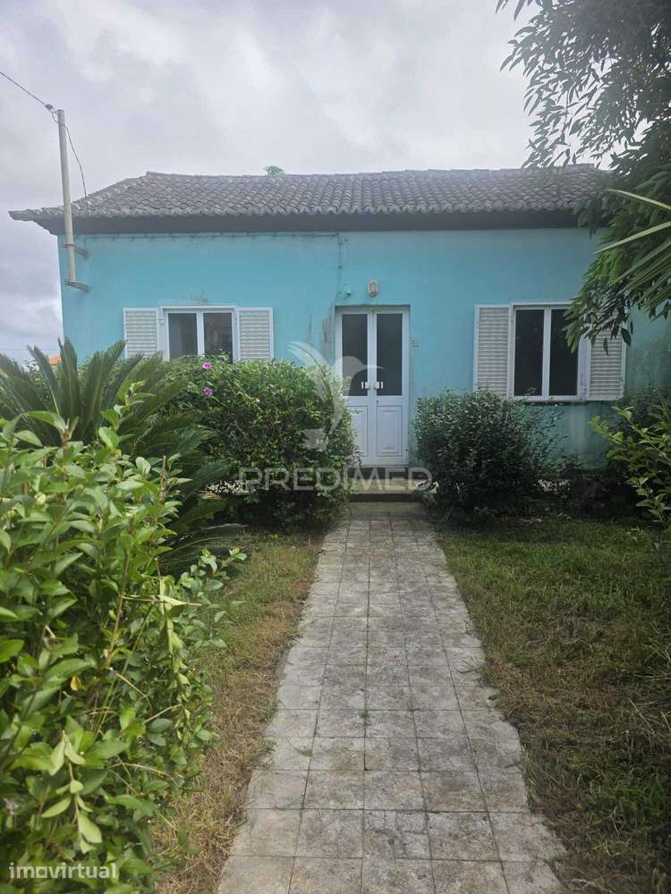 Moradia T3 com Excelente Potencial de Remodelação - Grande imagem: 3/29
