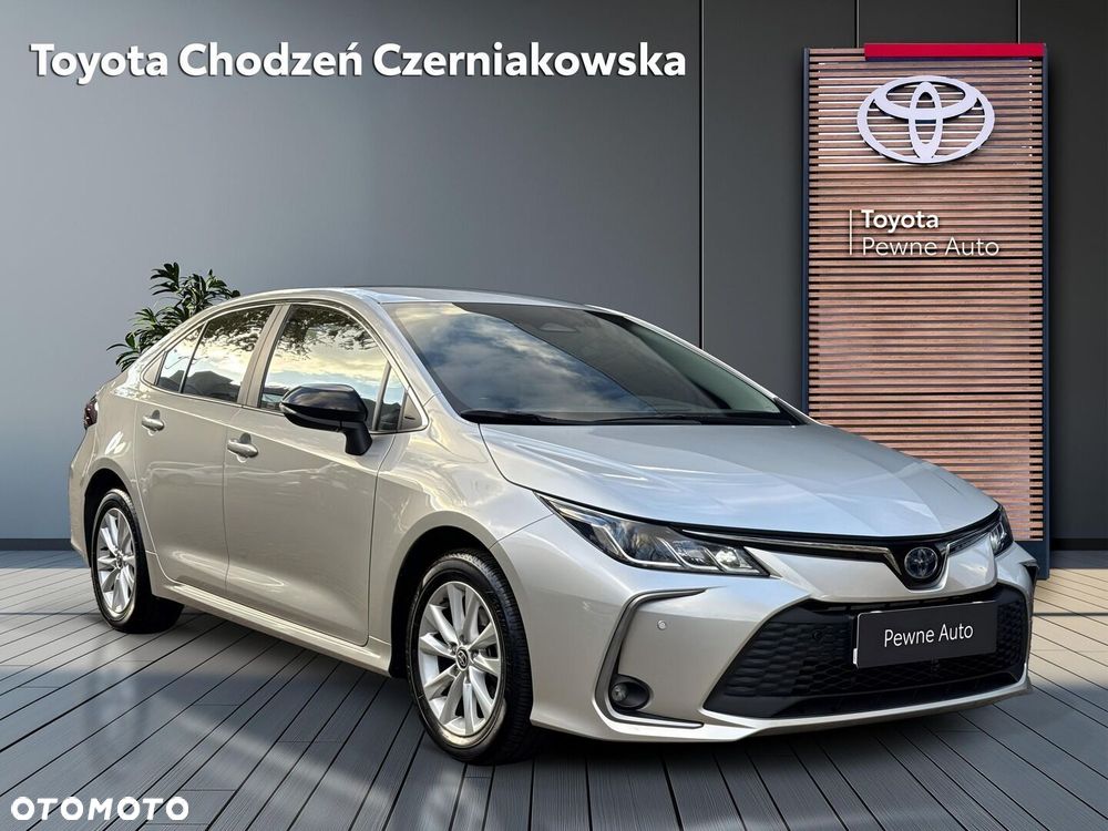 Toyota Corolla - 4