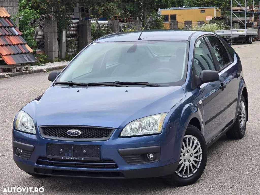 Ford Focus Turnier 1.6 TDCi ECOnetic 88g Start-Stopp-Sy Trend - 1