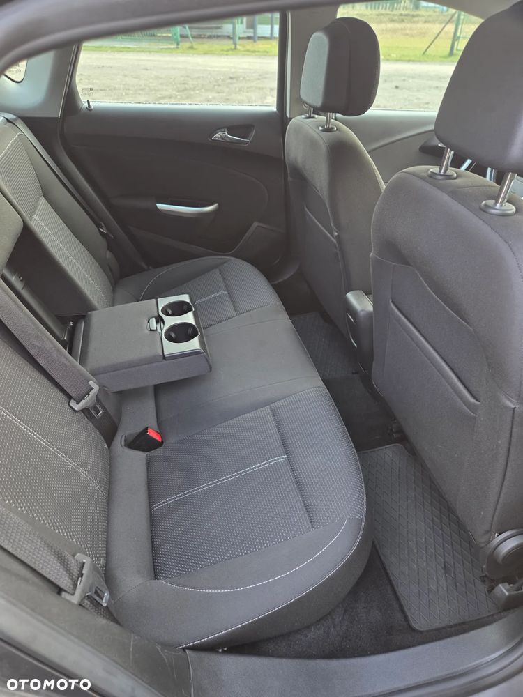 Opel Astra 1.6 Cosmo - 12