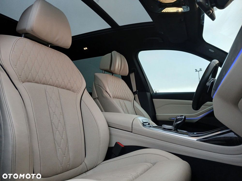 BMW X7 xDrive30d sport - 14
