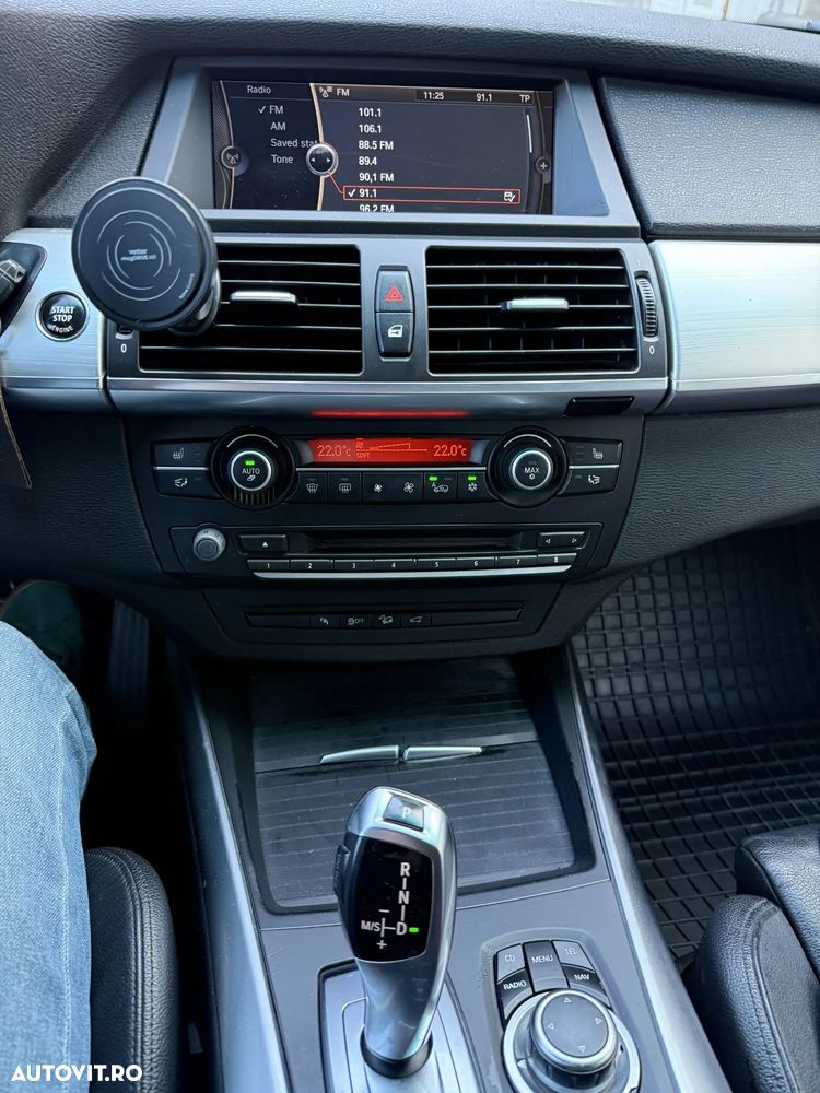 BMW X5 xDrive30d - 12