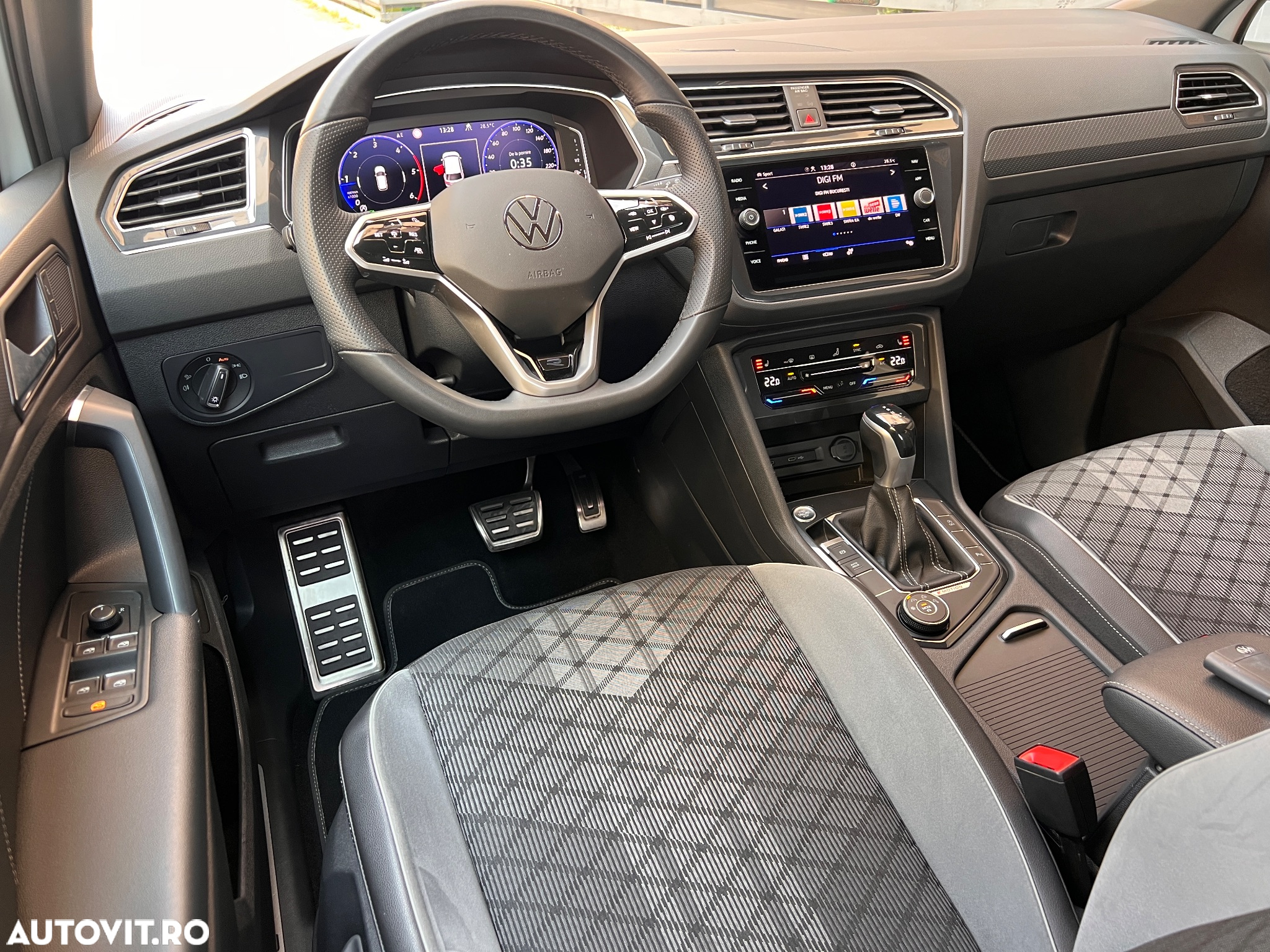 Volkswagen Tiguan Allspace 2.0 TDI SCR 4Motion DSG R-Line - 3