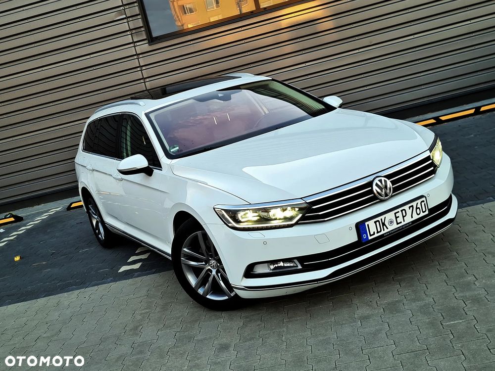 Volkswagen Passat Variant 2.0 TDI SCR DSG BlueMotion Highline - 17