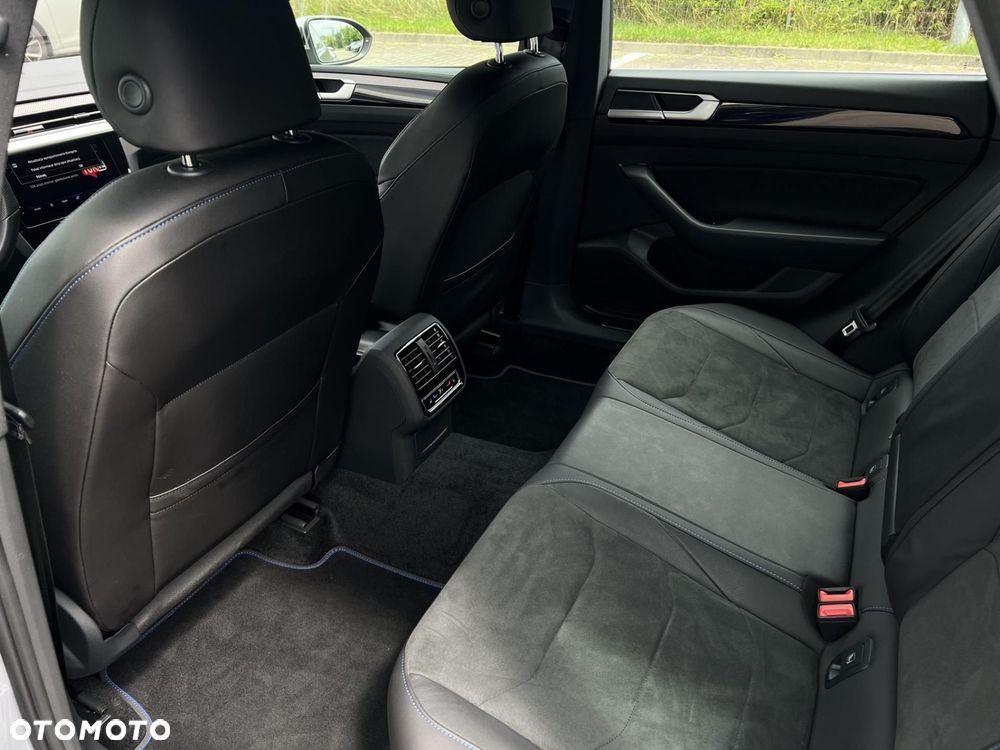 Volkswagen Arteon 2.0 TSI 4Motion R DSG - 14