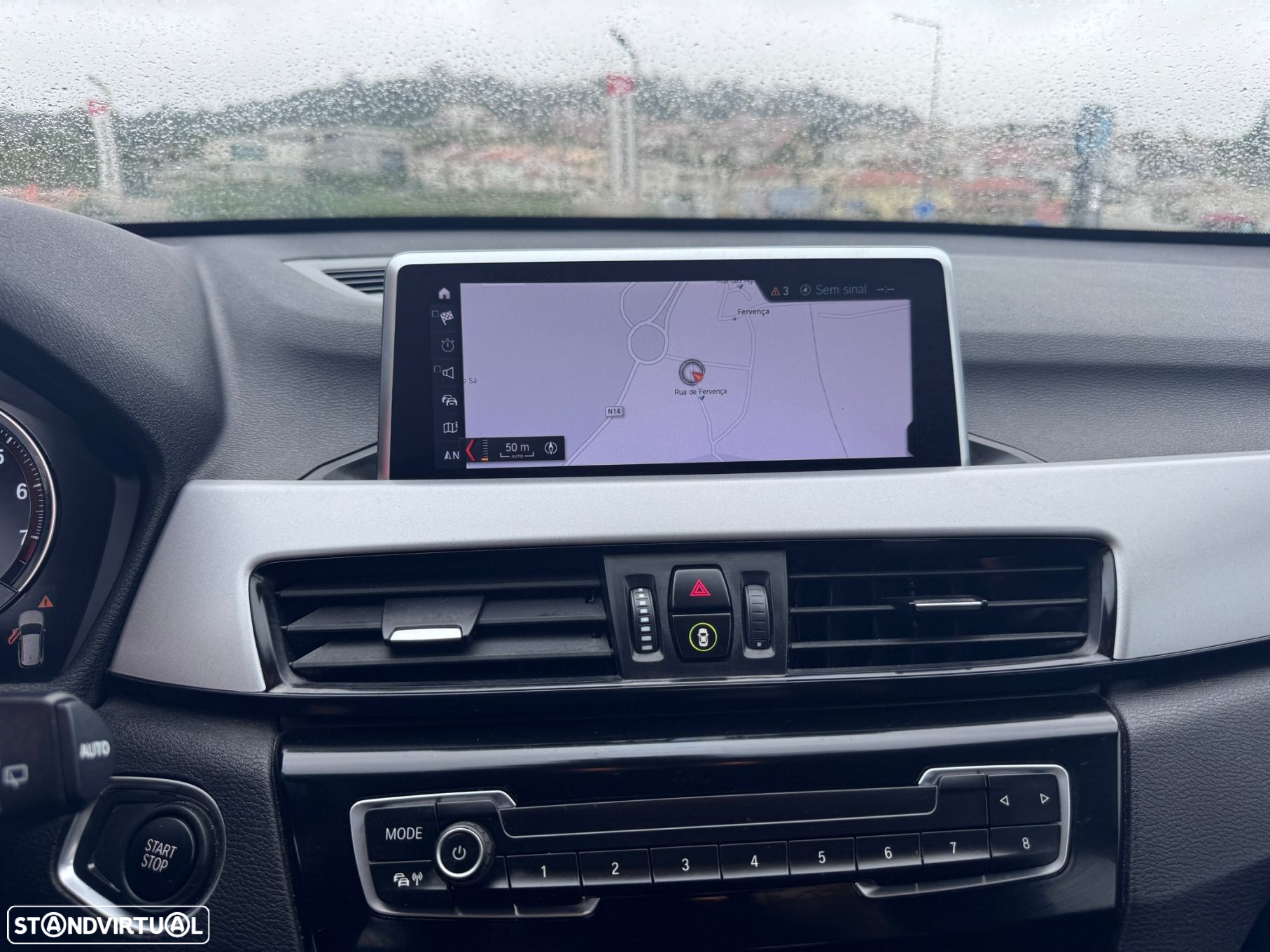 BMW X1 25 e xDrive Corporate Edition - 11