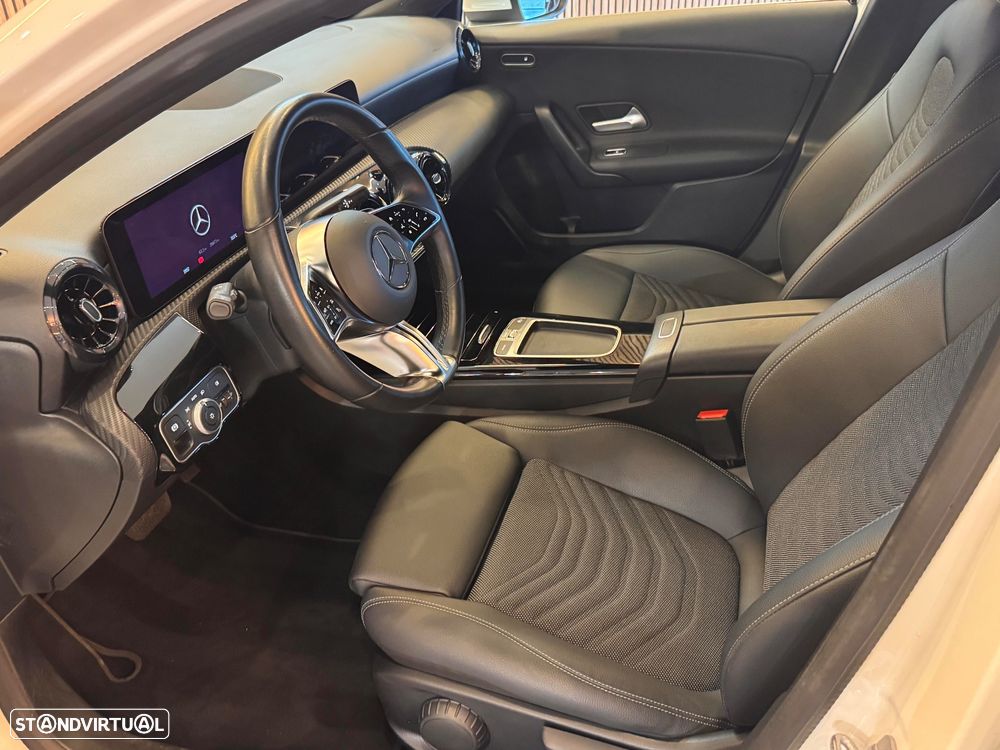 Mercedes-Benz A 200 Standard - 23