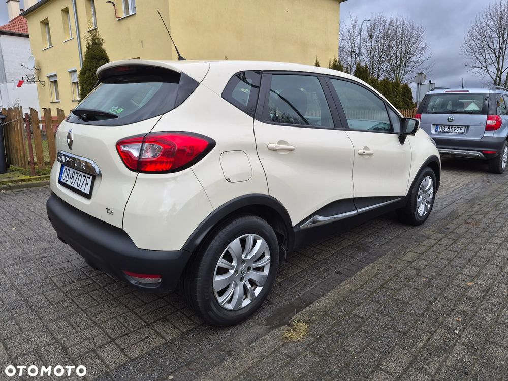 Renault Captur (ENERGY) TCe 90 BOSE EDITION - 10