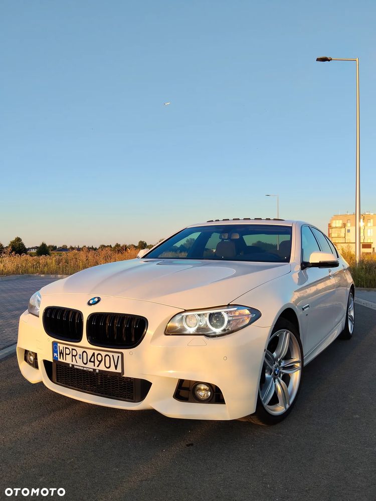 BMW Seria 5 528i xDrive - 1
