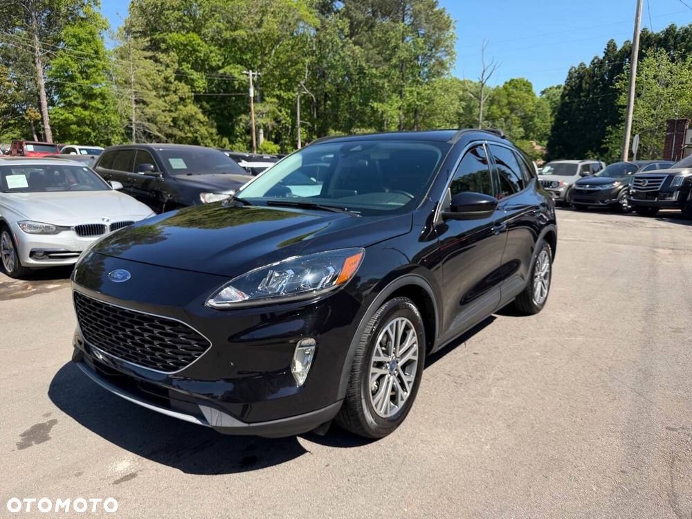 Ford Escape 2.0 EcoBoost AWD Titanium - 1